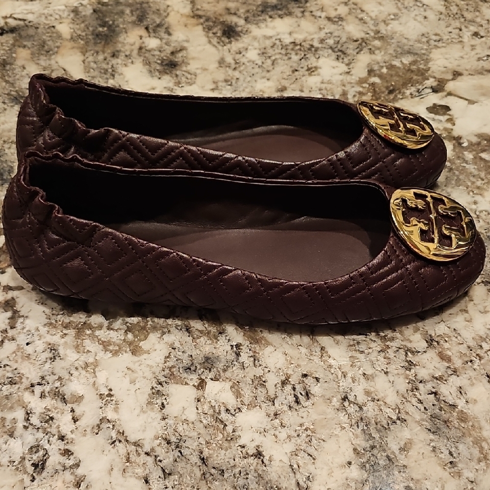 Tory Burch Dark Brown Quilted Flats with Gold Logo - Picture 6 of 7